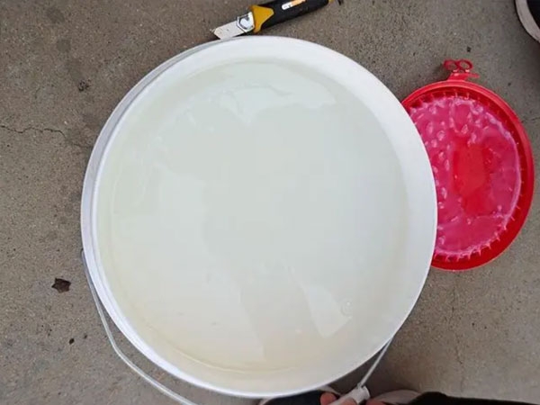 透明防水膠